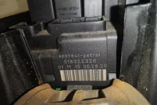518322326 Блок предохранителей Volvo S60 1 Арт e12445737, вид 3