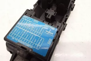 30807016 Блок предохранителей Volvo S40 1 Арт e12445268, вид 2