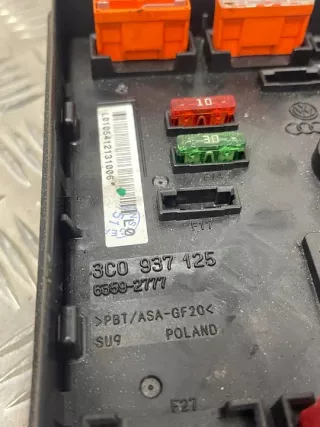 3C0937125 Блок предохранителей Volkswagen Passat B6 Арт e12445072, вид 4