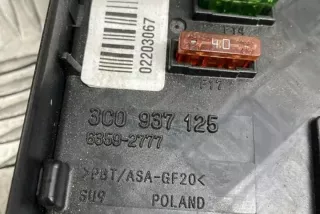 63592777 Блок предохранителей Volkswagen Passat B6 Арт e12445050, вид 1