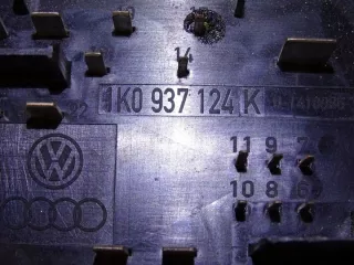 1K0937124K Блок предохранителей Volkswagen Golf 5 Арт e12444770, вид 2
