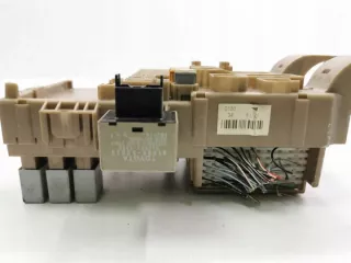 9008087019 Блок предохранителей Toyota Corolla E120 Арт e12444459, вид 2