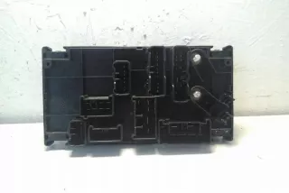 82241AG000 Блок предохранителей Subaru Legacy 4 Арт e12444328, вид 2