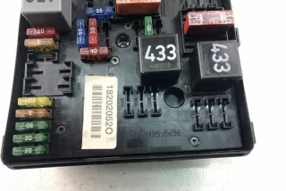 1K0937125A Блок предохранителей Seat Leon 3 Арт e12444025, вид 3