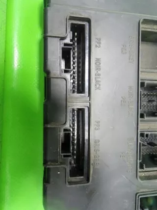 8200780018 Блок предохранителей Renault Megane 2 Арт e12443813, вид 4