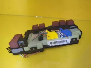 7700415565 Блок предохранителей Renault Clio 2 Арт e12443468, вид 3