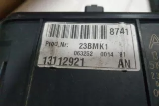 13112921 Блок предохранителей Opel Vectra C  Арт e12442882, вид 3