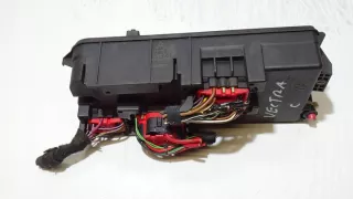 13112917 Блок предохранителей Opel Vectra C  Арт e12442849, вид 5