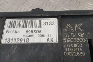 13112918 Блок предохранителей Opel Vectra C  Арт e12442829, вид 1