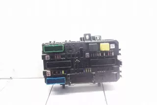 13180775 Блок предохранителей Opel Astra H Арт e12442232, вид 1