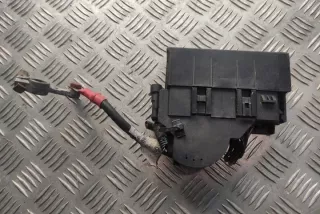 9685661 Блок предохранителей Opel Astra H Арт e12442129, вид 2