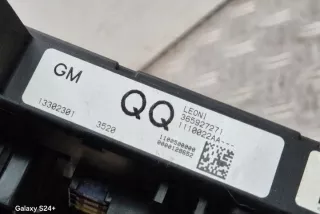13302301 Блок предохранителей Opel Astra J Арт e12441990, вид 1