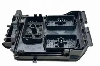 39040853 Блок предохранителей Opel Astra K Арт e12441854, вид 1