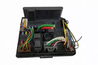 284B7JD000 Блок предохранителей Nissan Qashqai 2 Арт e12441697, вид 2