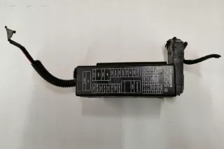 71543266 Блок предохранителей Nissan Primera 12 Арт e12441648, вид 1