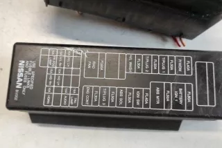 71545078 Блок предохранителей Nissan Primera 12 Арт e12441626, вид 2