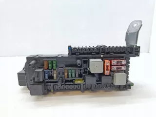 2049005003 Блок предохранителей Mercedes C W204 Арт e12439936, вид 4
