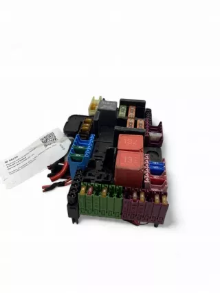 A2059068501 Блок предохранителей Mercedes C W205 Арт e12439536, вид 1