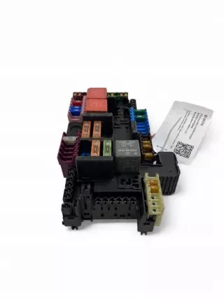 A2059068501 Блок предохранителей Mercedes C W205 Арт e12439536, вид 2