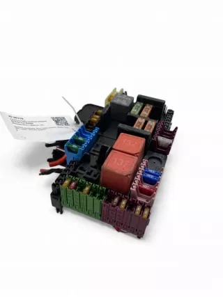 A2059068501 Блок предохранителей Mercedes C W205 Арт e12439536, вид 4