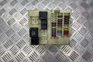 98A614A073AE Блок предохранителей Ford Focus 1 Арт e12437476, вид 4