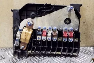 AV6T14A067BC Блок предохранителей Ford Focus 4 Арт e12437368, вид 3
