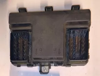 K2GT14D068MA K2GT-14D068-MA HG9T-14A301-AB HG9T14A301AB HU5T14A094KD HU5T-14A094-KD Блок предохранителей Ford Edge 2 Арт e12437277, вид 1