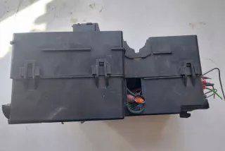  Блок предохранителей Ford C-max 2 Арт e12437217, вид 3