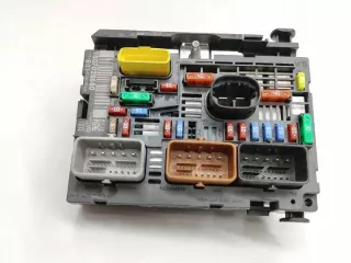 9807028680 Блок предохранителей Fiat Scudo 2 Арт e12437183, вид 2