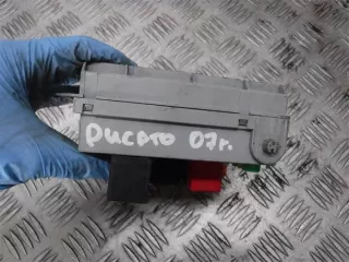 1349944080 Блок предохранителей Fiat Ducato 3 Арт e12437131, вид 4