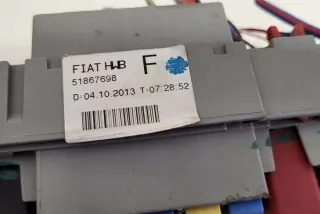 51867698 Блок предохранителей Fiat 500L Арт e12437085