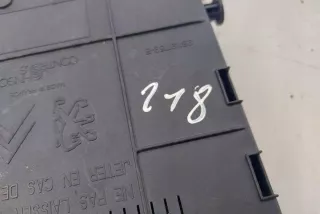281197595 Блок предохранителей Citroen C5 1 Арт e12436880, вид 3