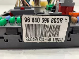 96640590800R LORK-1437-22483 Блок предохранителей Citroen C4 1 Арт e12436812, вид 3
