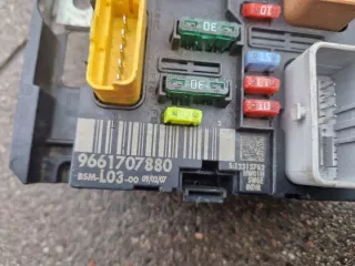 BSM-L03-00 9661707880 Блок предохранителей Citroen C3 1 Арт e12436593, вид 3
