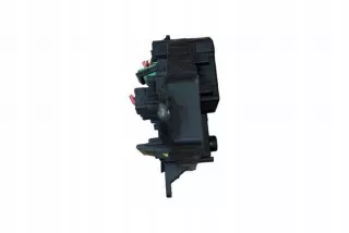 690660105 Блок предохранителей BMW 5 E60/E61 Арт e12435542, вид 5