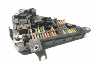 6906618 Блок предохранителей BMW 5 E60/E61 Арт e12435474, вид 5