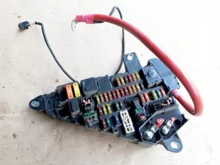 6906601 Блок предохранителей BMW 5 E60/E61 Арт e12435442, вид 1