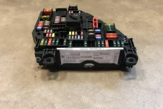 9264923 Блок предохранителей BMW 5 F10/F11/GT F07 Арт e12435274, вид 4