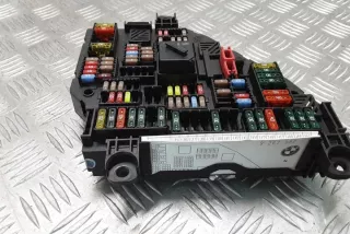 9264923 Блок предохранителей BMW 5 F10/F11/GT F07 Арт e12435143, вид 4