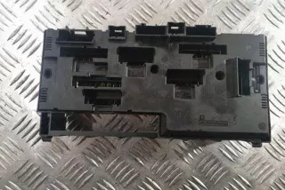 9234421 Блок предохранителей BMW 5 F10/F11/GT F07 Арт e12435031, вид 4