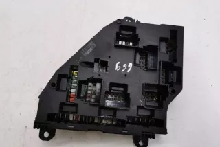 9234423 Блок предохранителей BMW 5 F10/F11/GT F07 Арт e12434970, вид 1