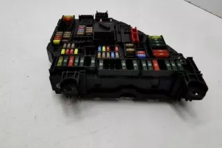 9234423 Блок предохранителей BMW 5 F10/F11/GT F07 Арт e12434970, вид 3