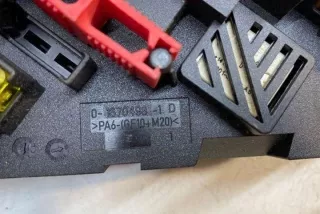 1670498 Блок предохранителей BMW 5 F10/F11/GT F07 Арт e12434969, вид 4