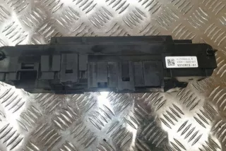 9252815 Блок предохранителей BMW 5 F10/F11/GT F07 Арт e12434959, вид 4