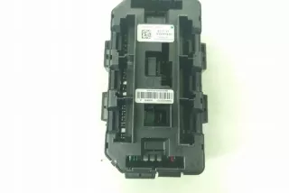 9337879 Блок предохранителей BMW 4 F32/F33/GT F36 Арт e12434822, вид 1