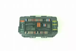 9337879 Блок предохранителей BMW 4 F32/F33/GT F36 Арт e12434822, вид 3