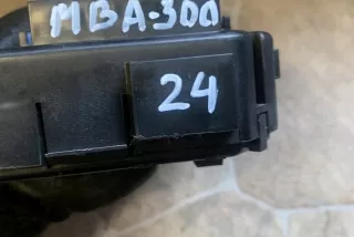 9337879 Блок предохранителей BMW 1 F20/F21 Арт e12434047, вид 1