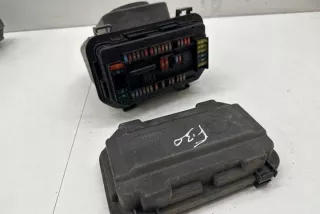 9224879 Блок предохранителей BMW 1 F20/F21 Арт e12434026, вид 1