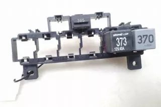 8E0857607D Блок предохранителей Audi A4 B7 Арт e12433374, вид 3