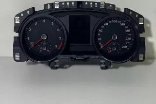 3G0920750F Щиток приборов (приборная панель) Volkswagen Passat B8 Арт e12429760, вид 1